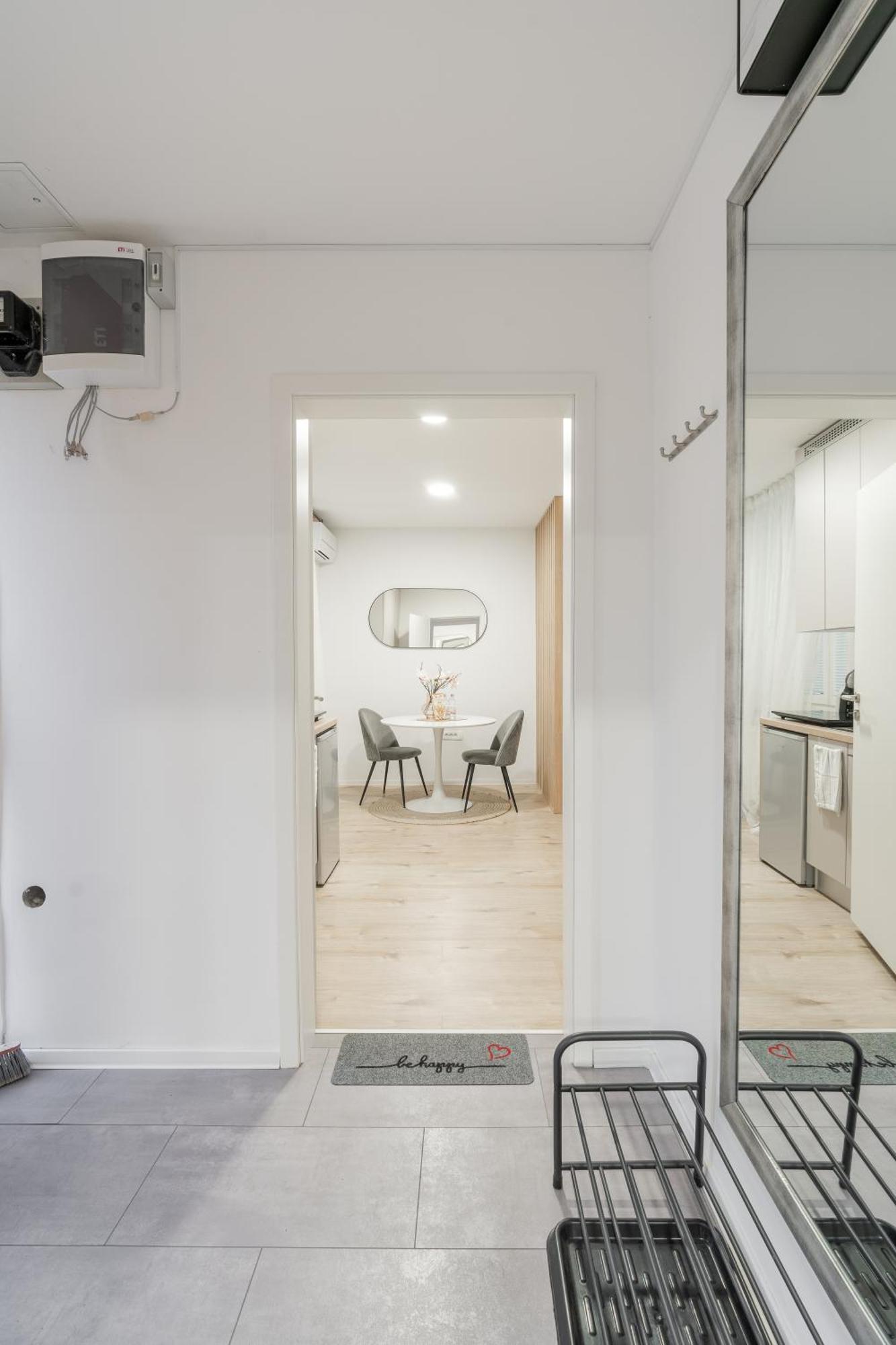 Classy & Cozy Apartment リュブリャナ エクステリア 写真