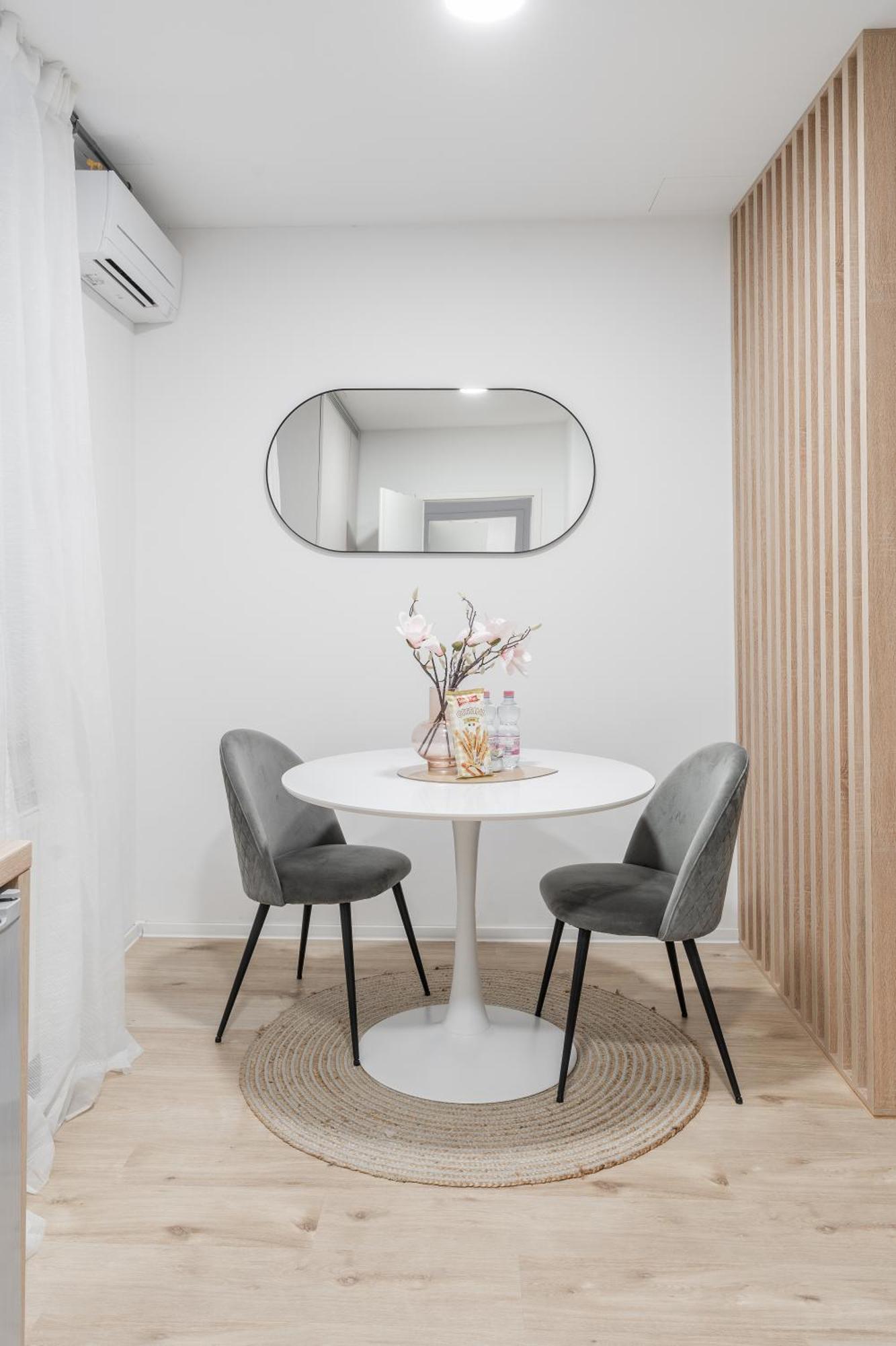 Classy & Cozy Apartment リュブリャナ エクステリア 写真